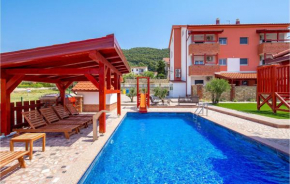 Awesome Apartment In Banjol With Wifi